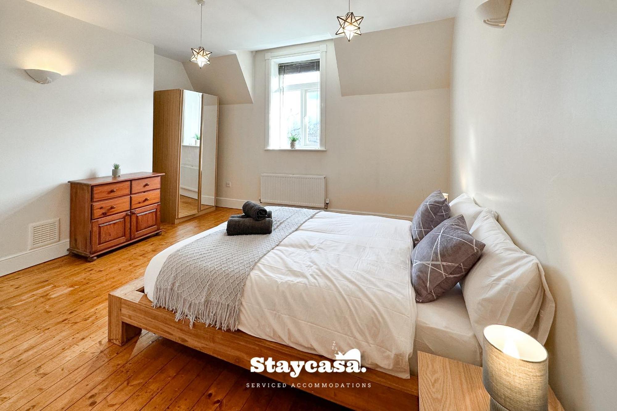 Carlton Co-living - Private Self-cater Apartment